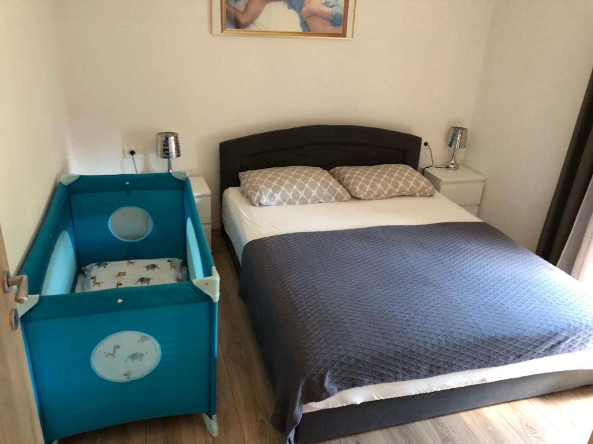 Apartment Petrovic 梅杜林 外观 照片