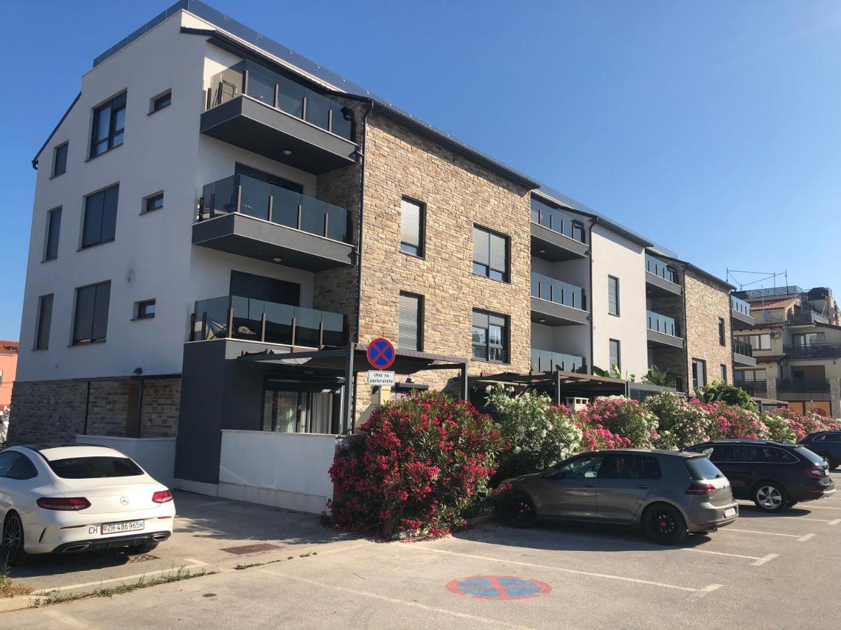 Apartment Petrovic 梅杜林 外观 照片